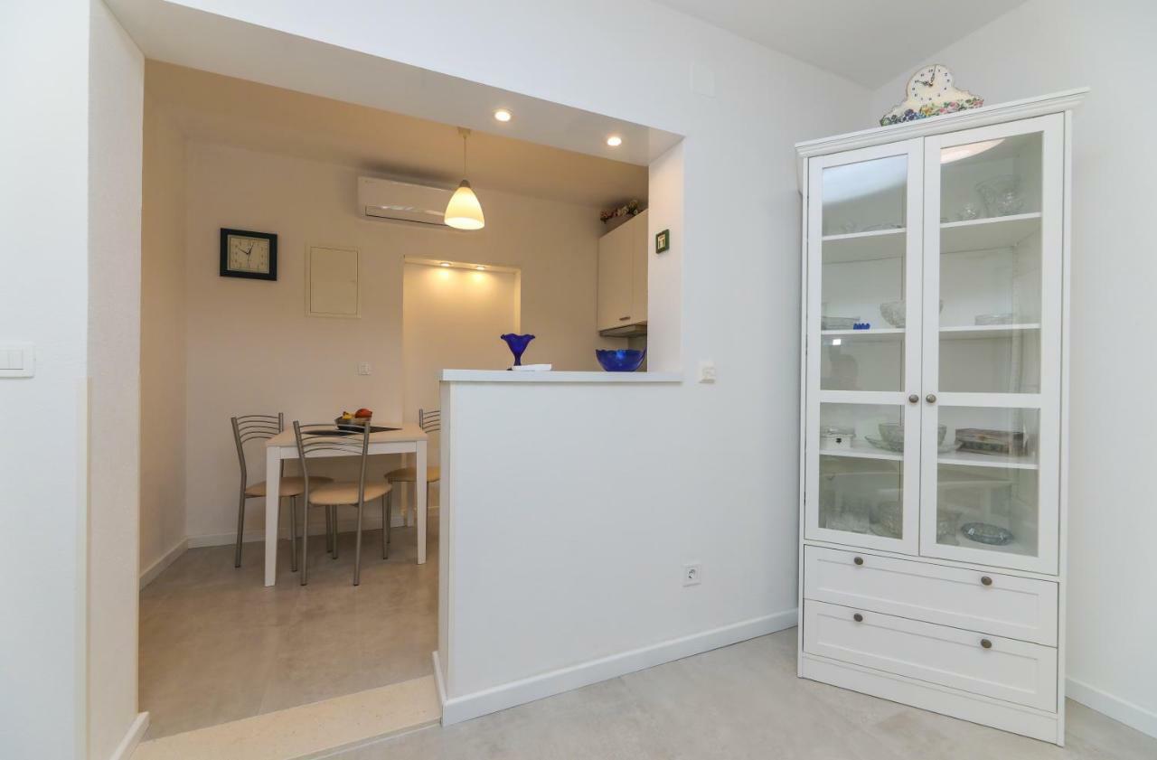 Apartment M&J Supetar Extérieur photo
